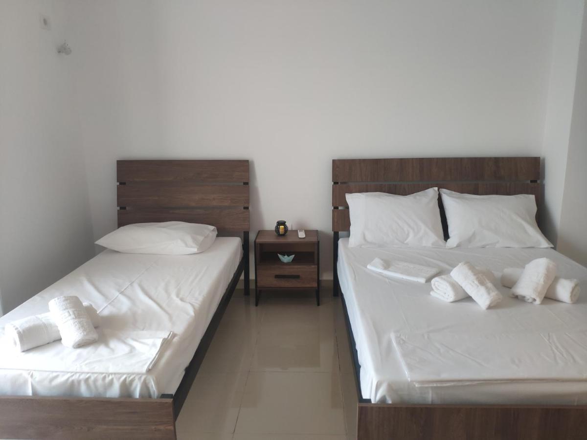 Kolagji Rooms Lukove Exterior photo